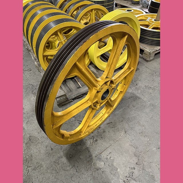 Шкив канатоведущий (750 мм, канаты 3x10, 5 мм) ZAA260AJ5 13VTR